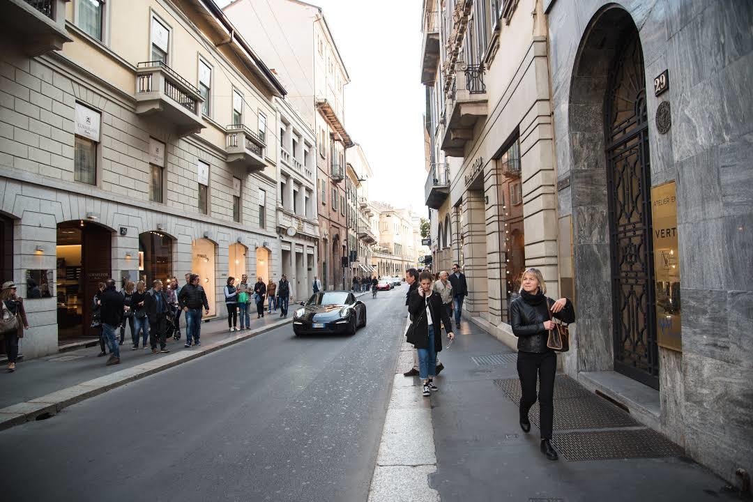 Montenapoleone Caddesi