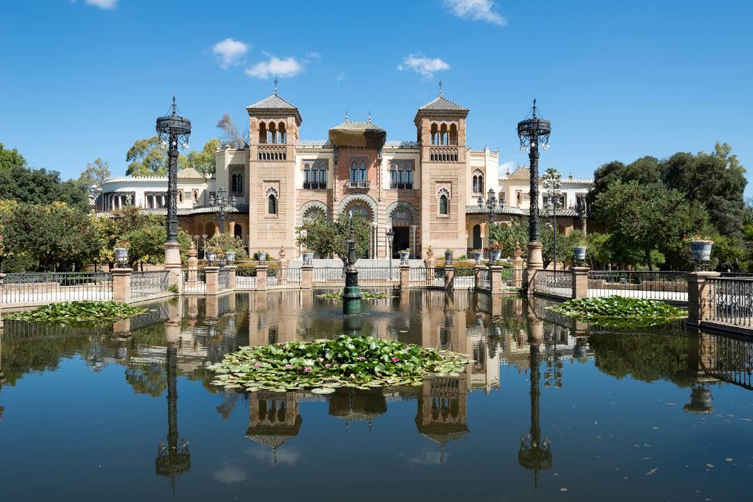 Sevilla Arkeoloji Müzesi