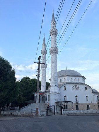 Siteler Şirinye Cami
