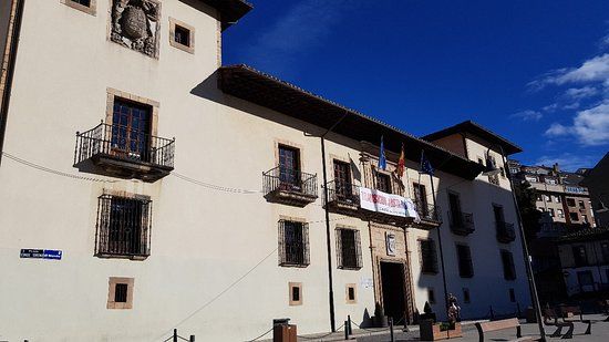Palacio de Los Condes de Toreno
