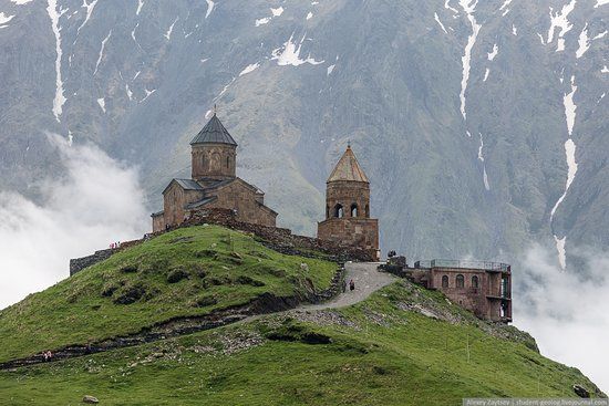 Gergeti Teslis Kilisesi