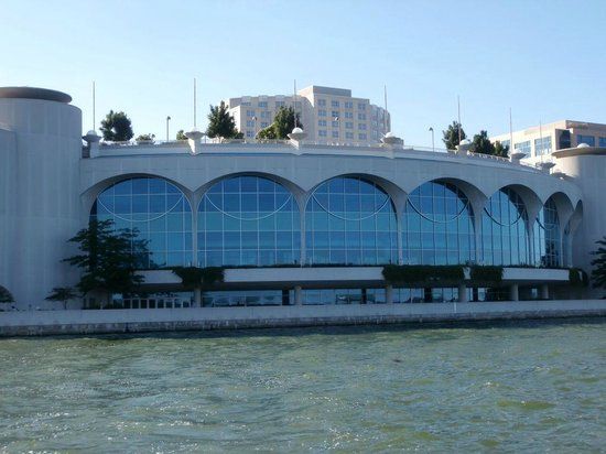 Monona Terrace Kültür ve Kongre Merkezi