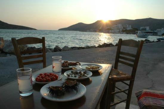 Stis Vasos tou Aspraki