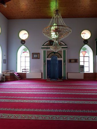 Selahattin Camii Dedeagac