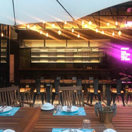 Salt & Crab Seafood Dining