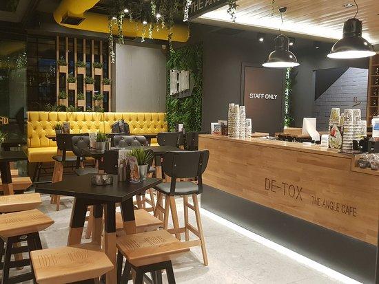 De-Tox Cafe