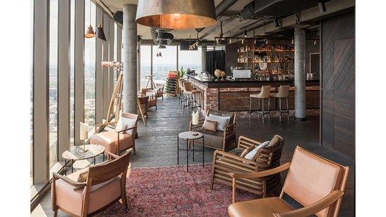 BOKAN 38 Bar & 39 Rooftop