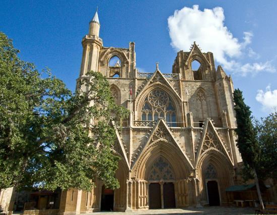 Lala Mustafa Paşa Camii