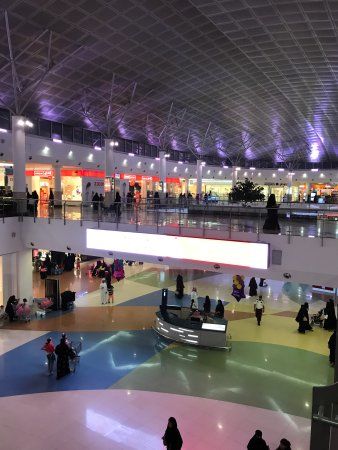 Hayat Alışveriş Merkezi