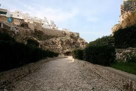 Lama Monachile Plajı