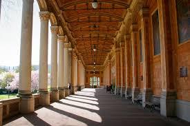 Trinkhalle Tarihi Yapısı