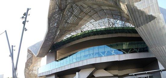 Milano Kongre Merkezi