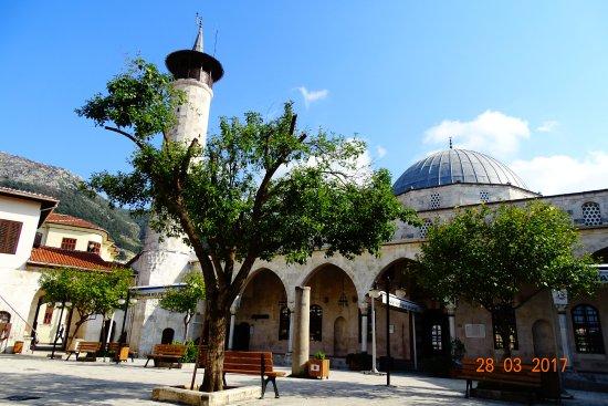 Habibi Neccar Camii