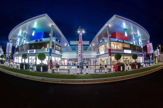 Plaza del Duque Alışveriş Merkezi