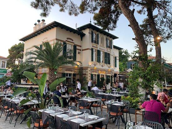 Sini Kosk Restaurant