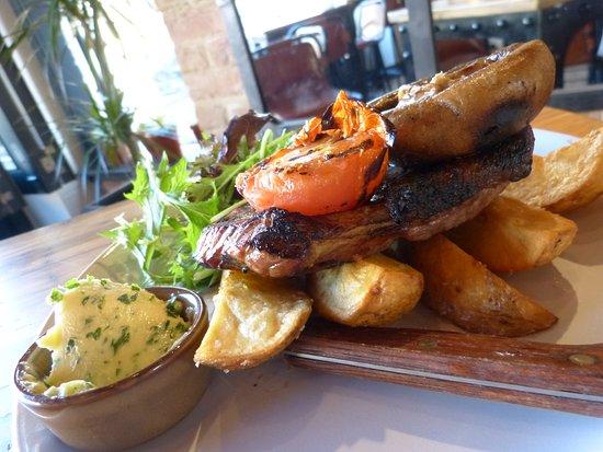 Libation Bar & Eatery