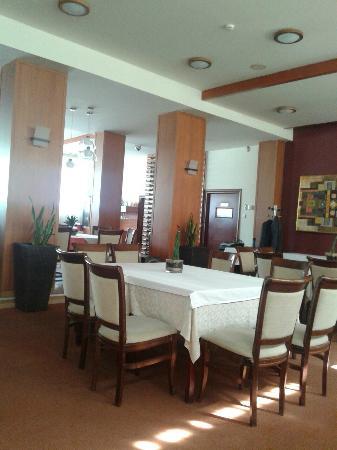 Romantique Restaurant