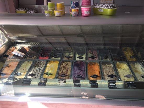 Retro Latteria Nafplio