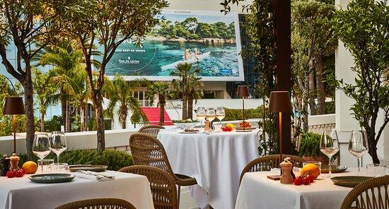 Paradiso Nicole & Pierre