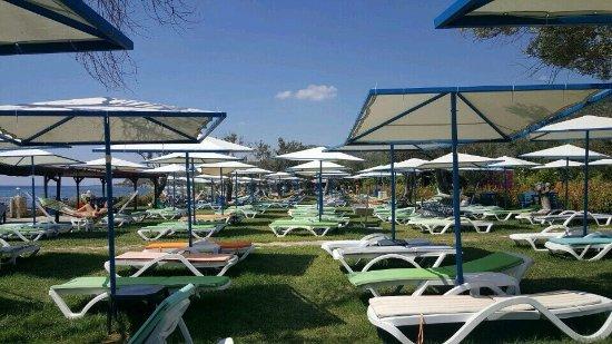 Çiçekli Bahçe Beach Garden