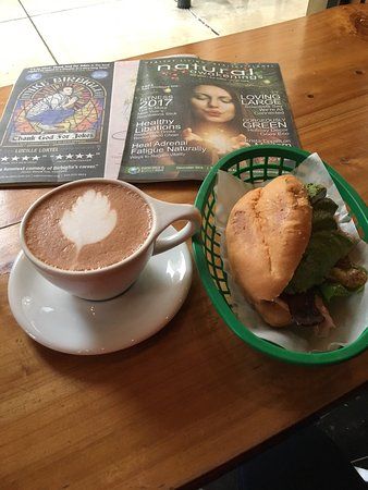 Sip Brew Bar & Eatery