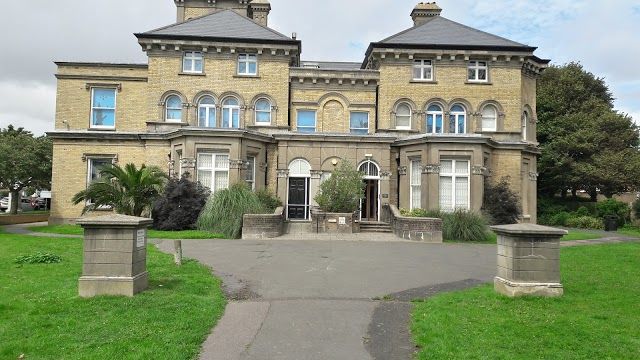 Hove Müzesi ve Sanat Galerisi