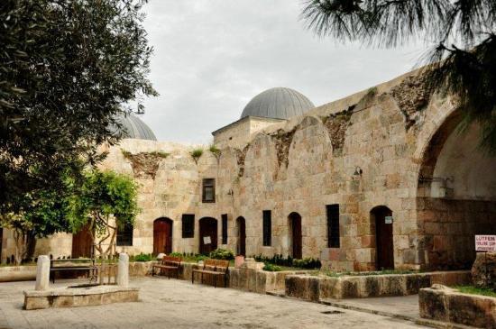 Sokullulu Kervansarayı