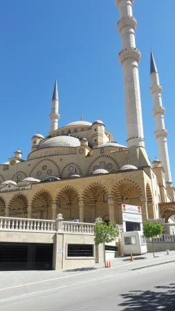 Abdulhamid Han Camii