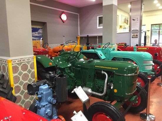 Antika Traktör Müzesi