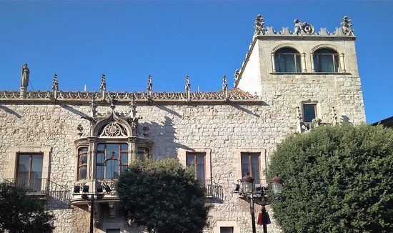 Casa del Cordón Müzesi