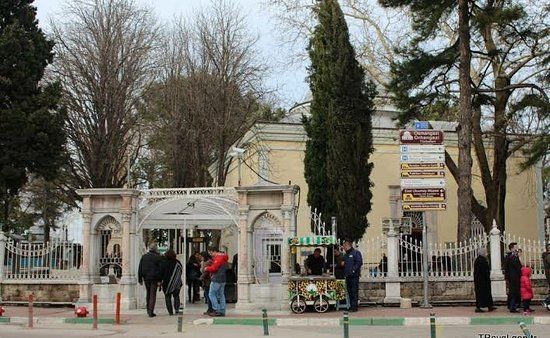 Osmangazi Orhangazi Türbesi
