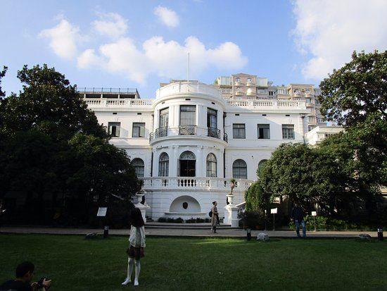 Şanghay Güzel Sanatlar ve El Sanatları Müzesi