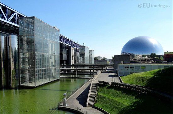 La Cite des Sciences et de L'lndustrie