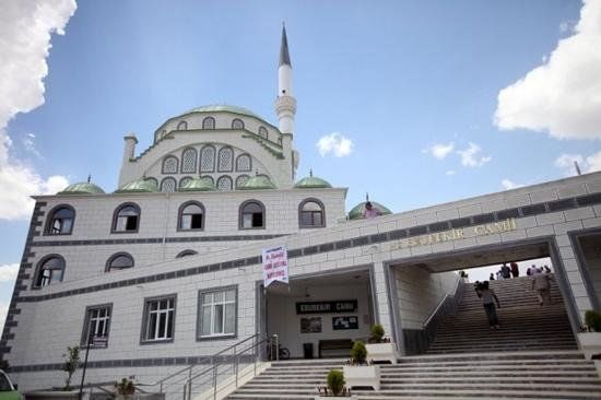 Hz. Ebubekir Cami