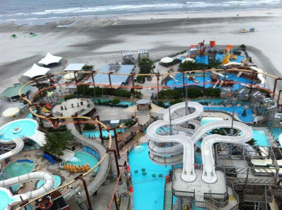 Morey's Piers & Beachfront Water Parks