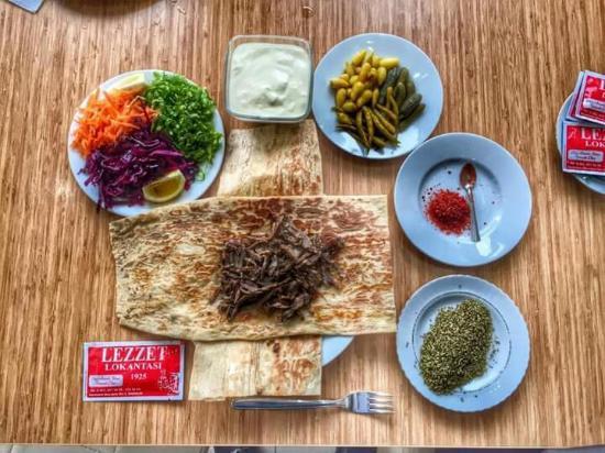 Lezzet Lokantası