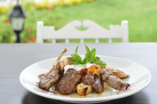 Laterra Restaurant & Bar