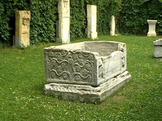 Zagreb Arkeoloji Müzesi