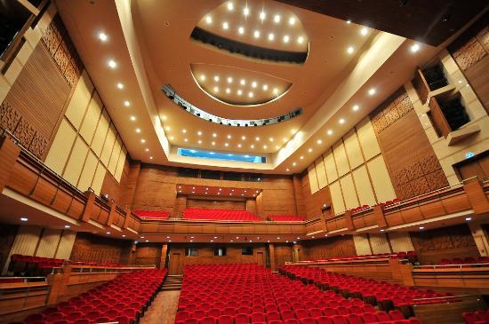 Ahmed Adnan Saygun Sanat Merkezi