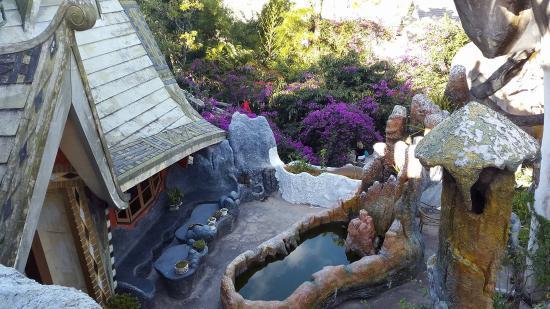 Hang Nga Çılgın Evi