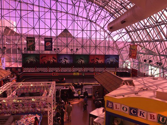 Adventuredome Temalı Parkı