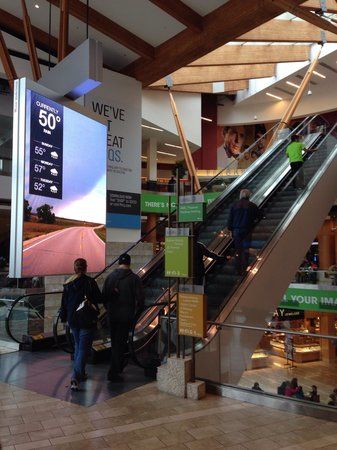 Southcenter Alışveriş Merkezi