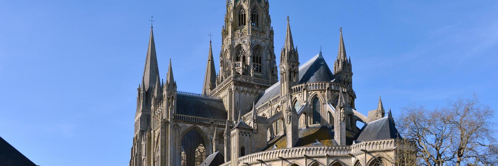 Notre-Dame Bayeux Katedrali