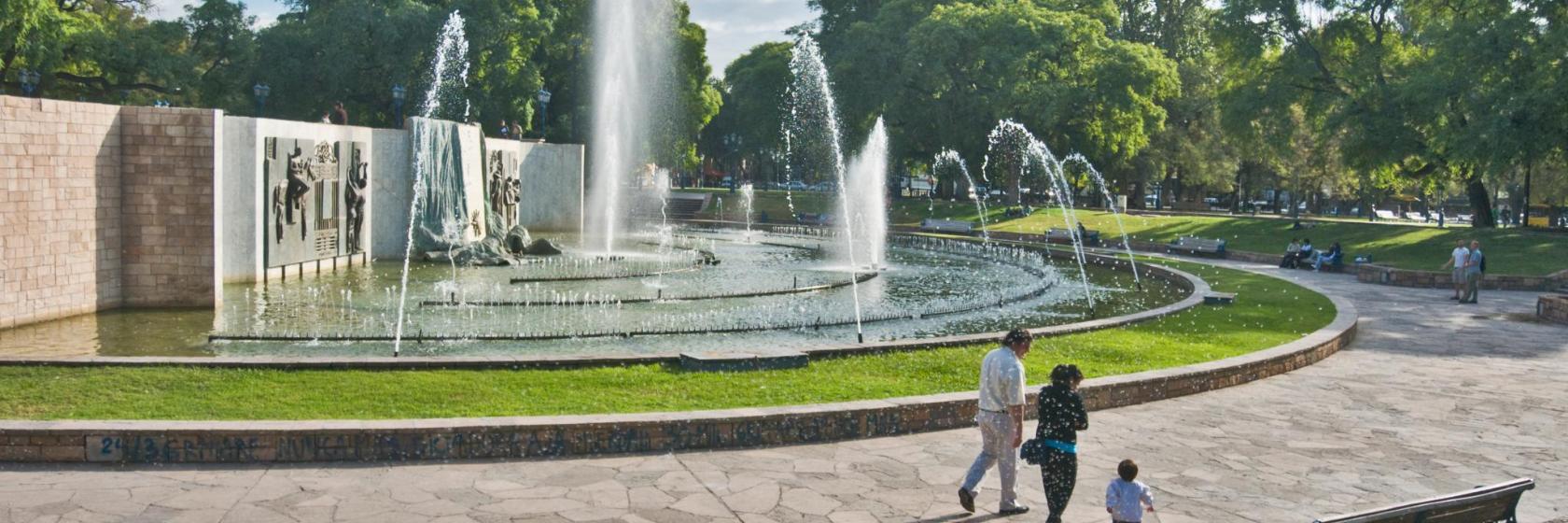 Bağımsızlık Meydanı