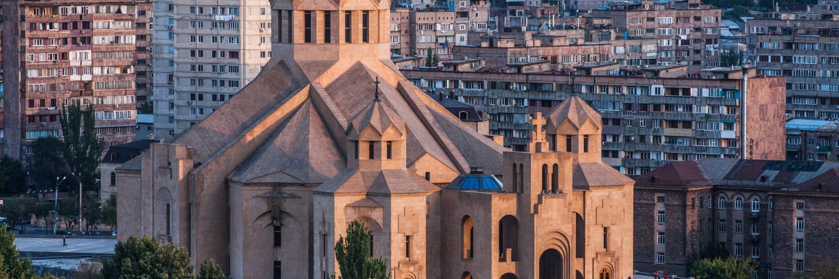 Aziz Krikor Lusavoriç Katedrali