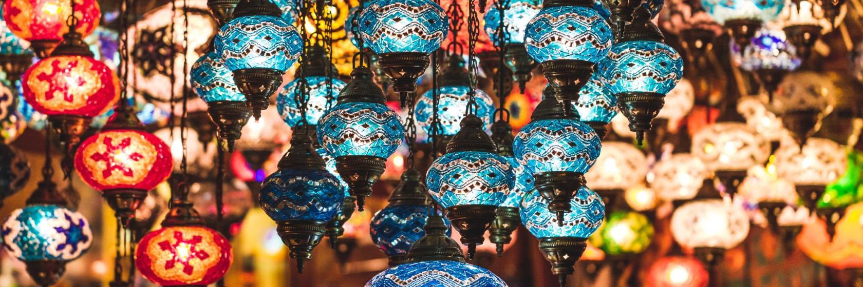 Kuşadası Kapalı Çarşı