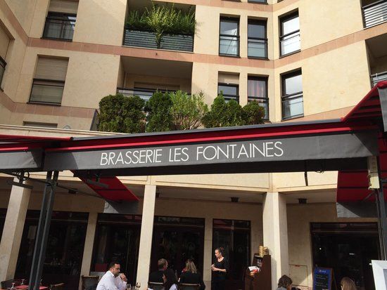 Les Fontaines