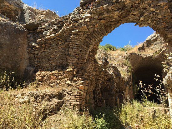 Yedi Uyurlar Mağarası