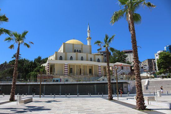 Dıraç Fatih Camii