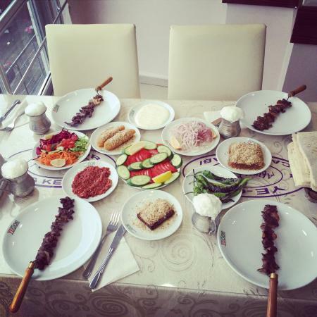 Ye Gör Cağ Kebap
